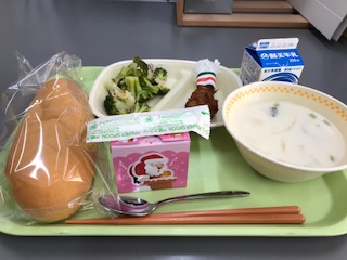 給食１
