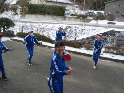 nawatobiwogannbatteimasu2