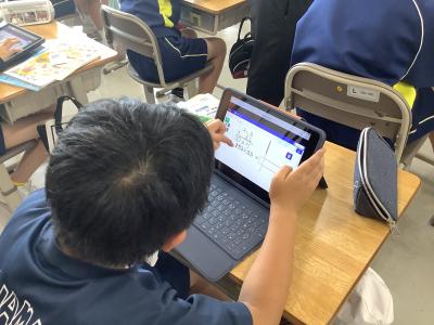 iPadで算数のデジタル教材を解く