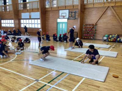 立ち幅跳び６年