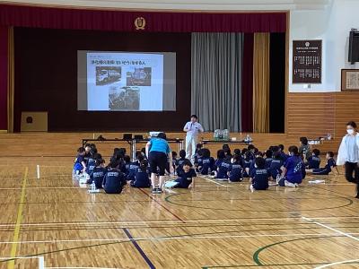 学校