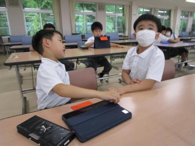 学校