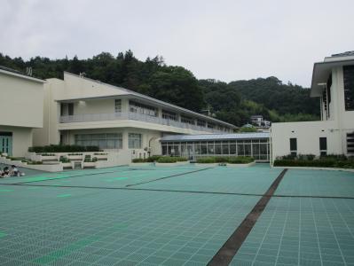 学校