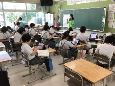 データの学習をする6年生