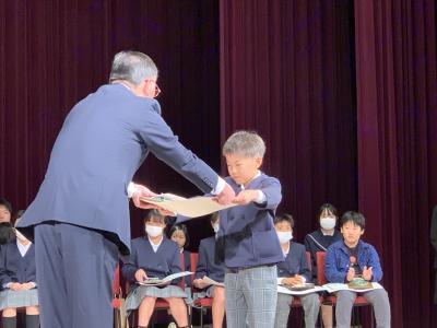 学校