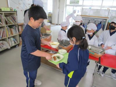 学校