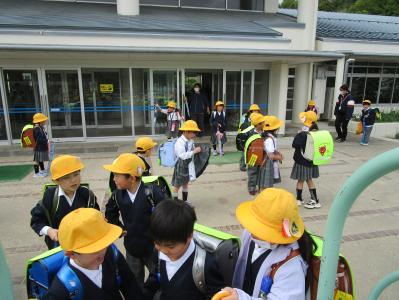 学校