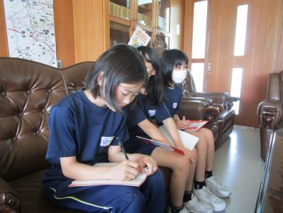 学校