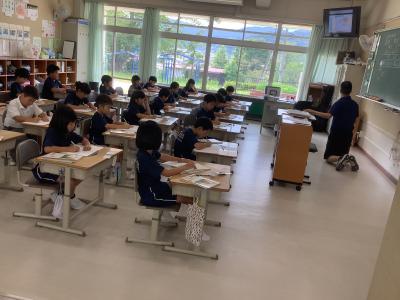 学校