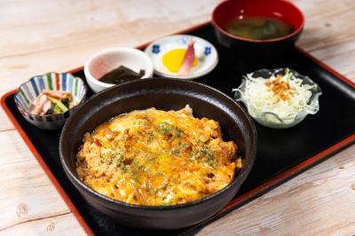 イタリアン シャモ親子丼