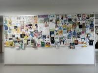 図書室前の掲示
