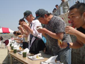 シャモバーガーの早食い