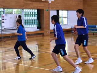 ダンス４
