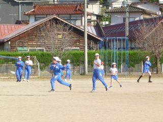 校庭